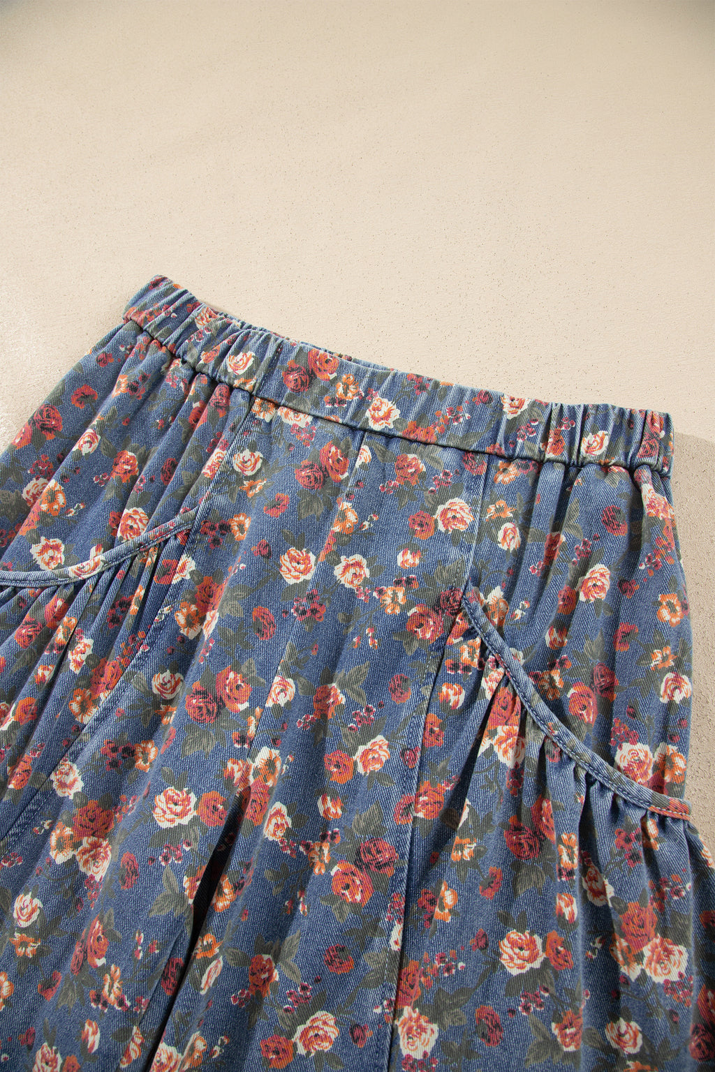Beau Blue Retro Floral Print Elastic Waist Pocketed Barrel Jeans