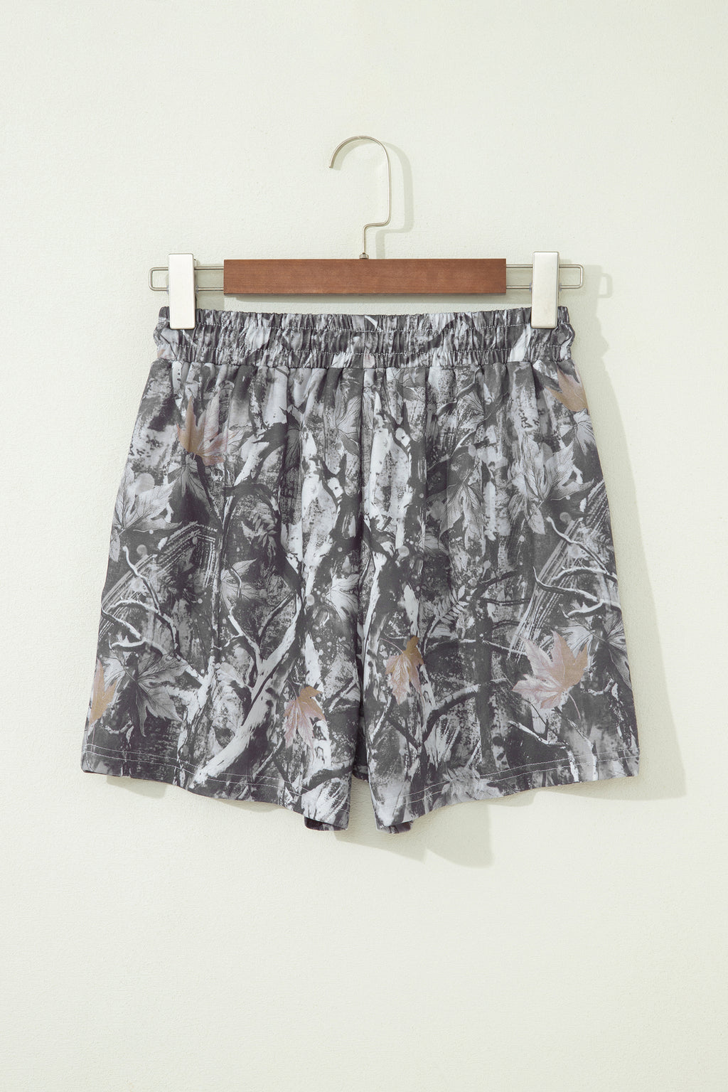 Gray Abstract Maple Leaf Printed Tie Elastic Waist Shorts